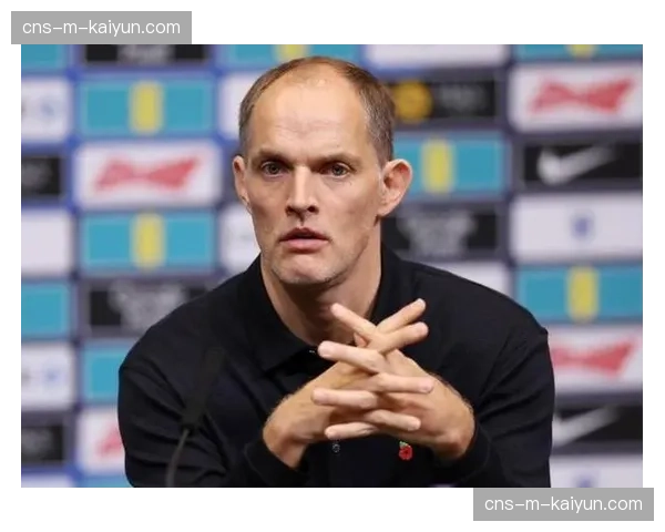 战术评论：图赫尔与恩里克在临场换人上的不同哲学与效果